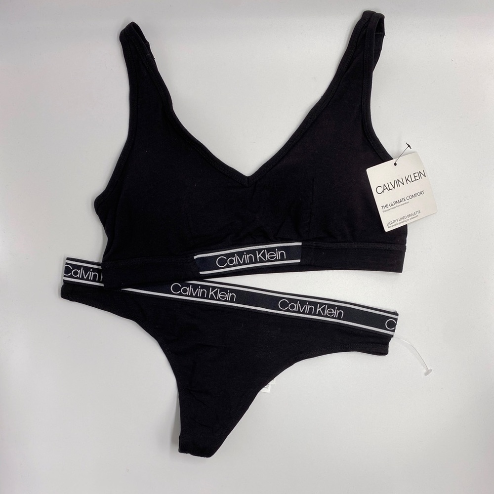 Calvin Klein Ultimate Padded Bralette Thong